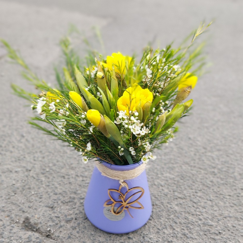 Daffodil eco vase Flowerzone