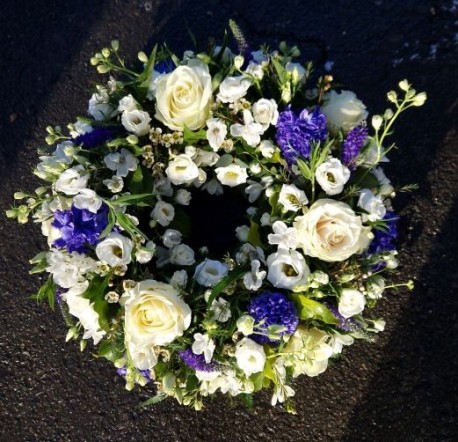 Purple and white textured Wreath Ring