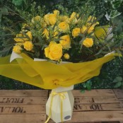 Yellow rose aqua box